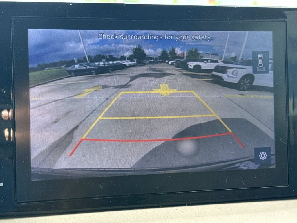 Used 2022 Hyundai Santa Fe SE FWD image 31
