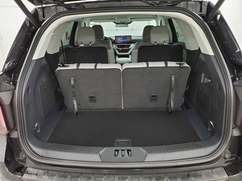 New 2026 Ford Explorer Active w/ Active Comfort Package image 23