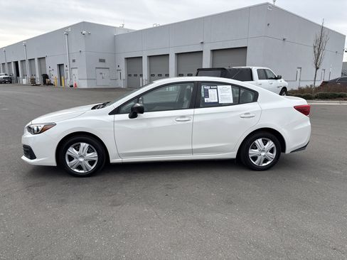 Used 2023 Subaru Impreza 2.0i image 6