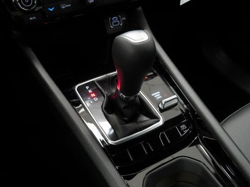 New 2026 Jeep Compass Latitude image 24