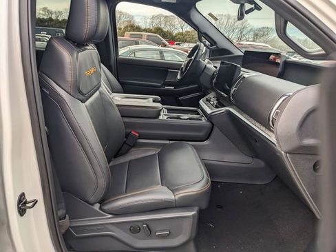 New 2025 Ford Expedition Tremor image 33