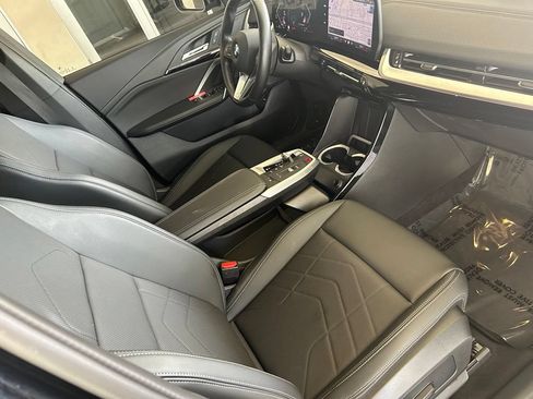 Used 2026 BMW X2 xDrive28i AWD/4WD image 26