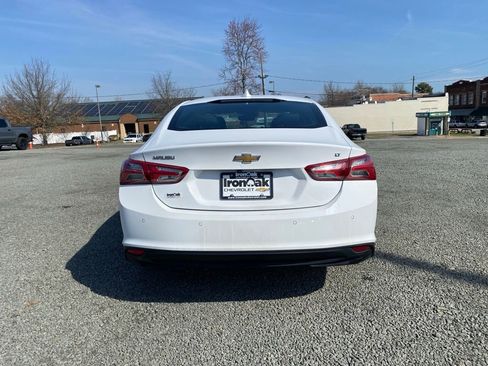 Used 2024 Chevrolet Malibu LT image 4