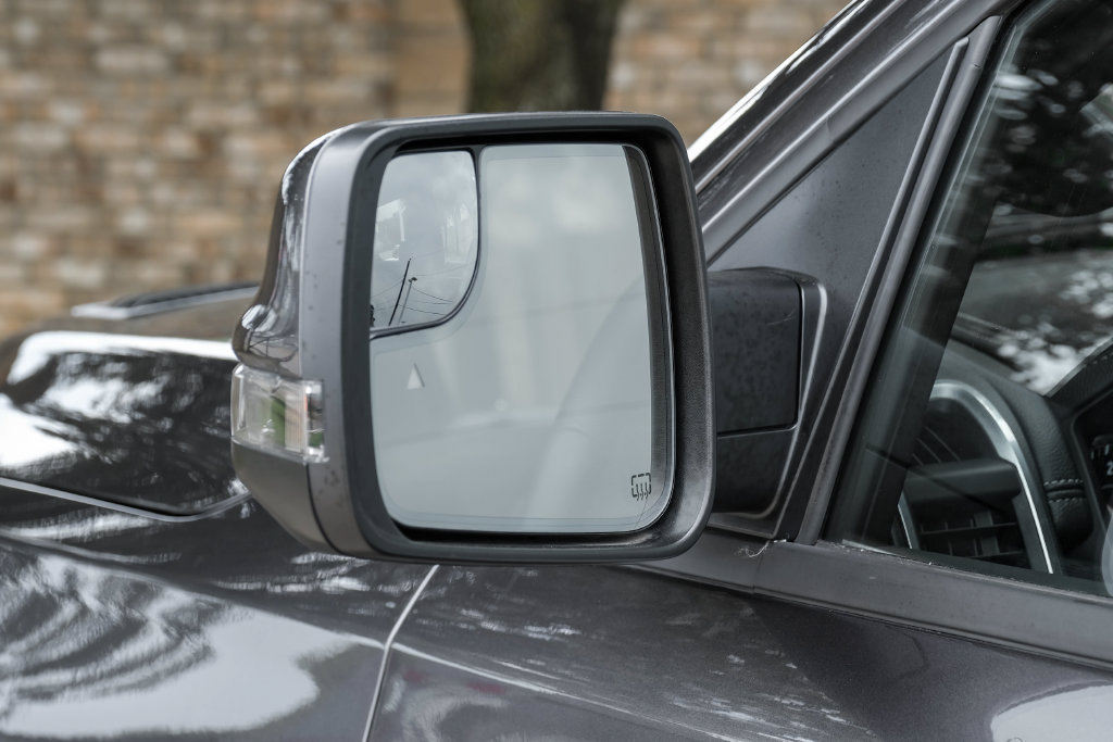 Used 2023 RAM 1500 Laramie AWD/4WD image 58