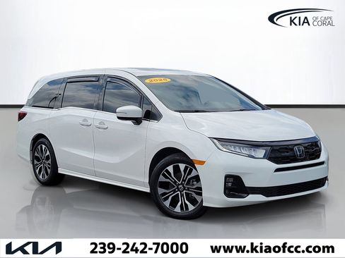 Used 2025 Honda Odyssey Elite image 1