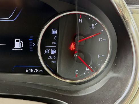 Used 2024 Chevrolet Malibu LT FWD image 12