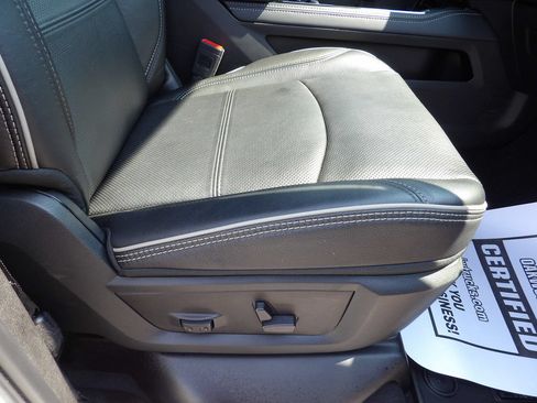Used 2024 RAM 2500 Limited AWD/4WD image 45