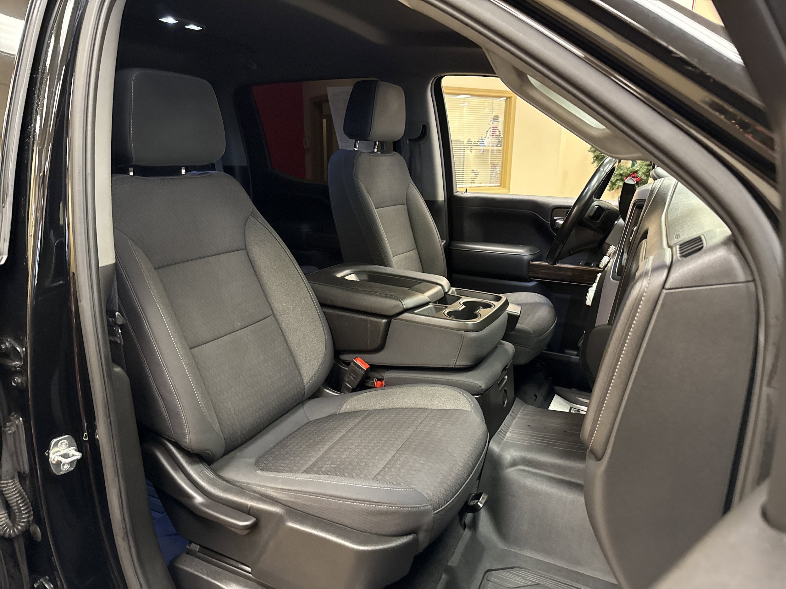 Used 2020 GMC Sierra 1500 Elevation w/ Elevation Value Package AWD/4WD image 20