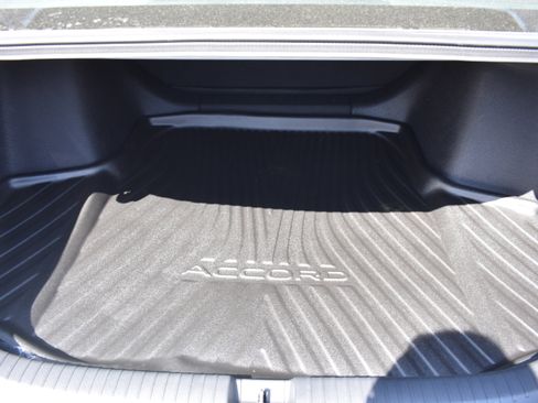 New 2026 Honda Accord LX image 30