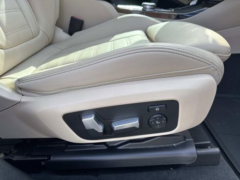 Used 2019 BMW X3 sDrive30i w/ Convenience Package RWD image 15
