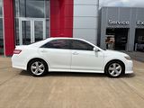 Used 2011 Toyota Camry SE image 5