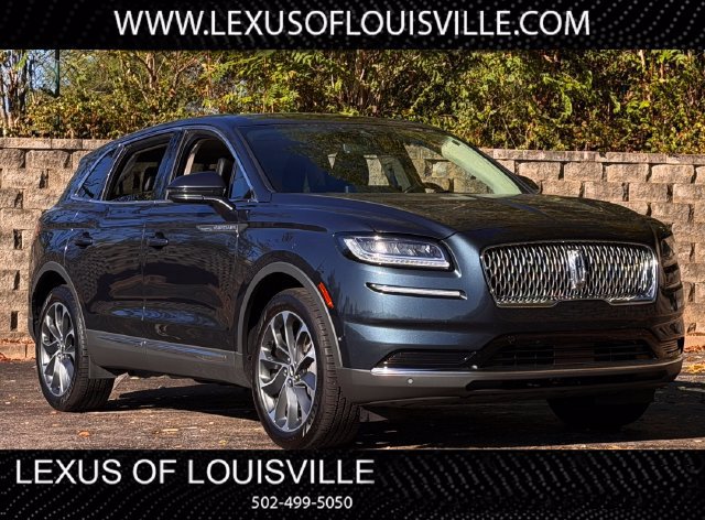 Used 2022 Lincoln Nautilus Reserve AWD/4WD image 1