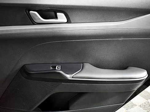 Used 2023 Kia K5 GT-Line image 40