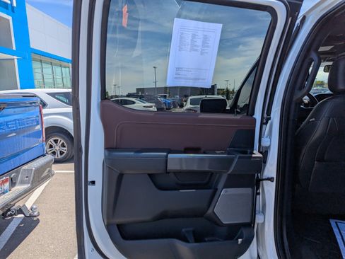 Used 2022 Ford F150 Lariat AWD/4WD image 29