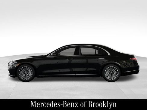 Certified 2023 Mercedes-Benz S 580 4MATIC Sedan image 37