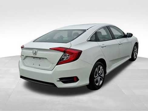Used 2018 Honda Civic LX image 7