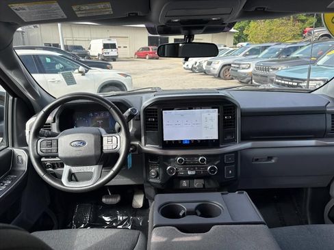 Used 2025 Ford F150 XLT w/ Equipment Group 301A Standard AWD/4WD image 9