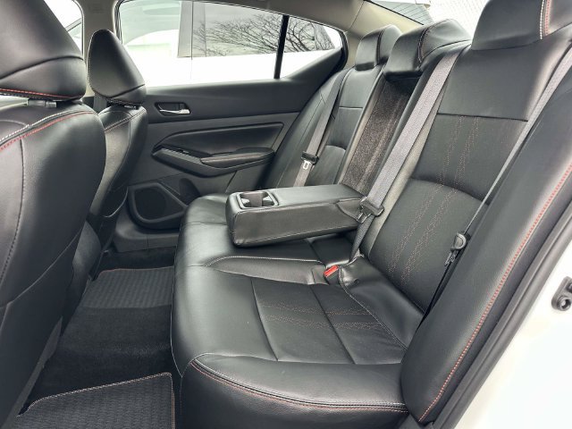 Used 2023 Nissan Altima 2.5 SR w/ SR Premium Package AWD/4WD image 18