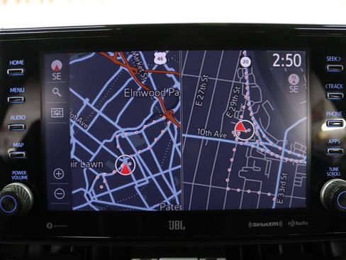 Used 2022 Toyota RAV4 Limited image 24