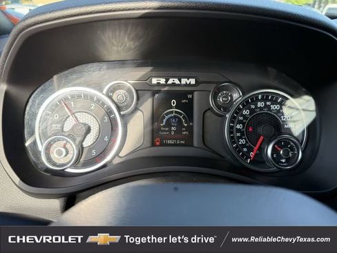 Used 2024 RAM 3500 Big Horn AWD/4WD image 18