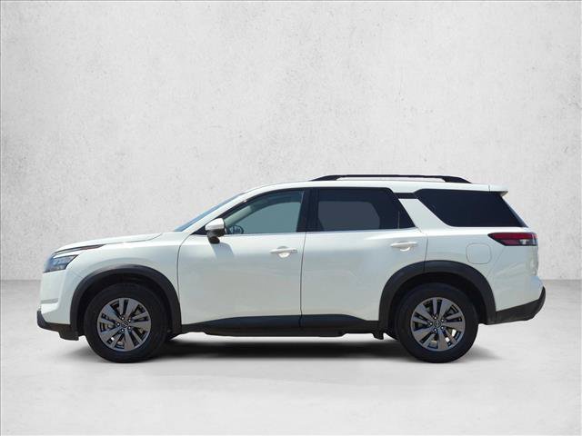 Used 2024 Nissan Pathfinder SV FWD image 9