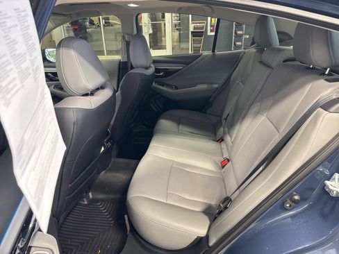 Used 2025 Subaru Legacy Limited image 7