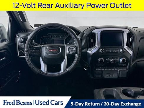 Used 2019 GMC Sierra 1500 SLT w/ X31 Off-Road Package AWD/4WD image 27
