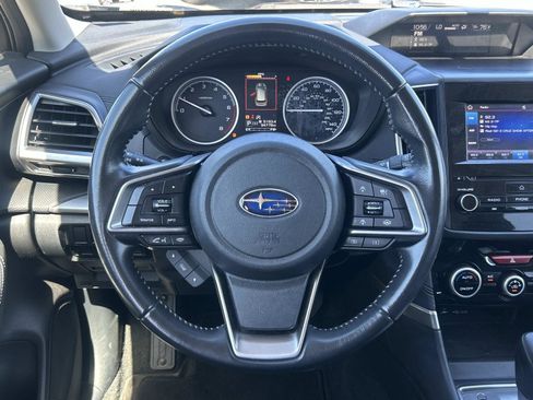 Used 2020 Subaru Forester Premium image 7