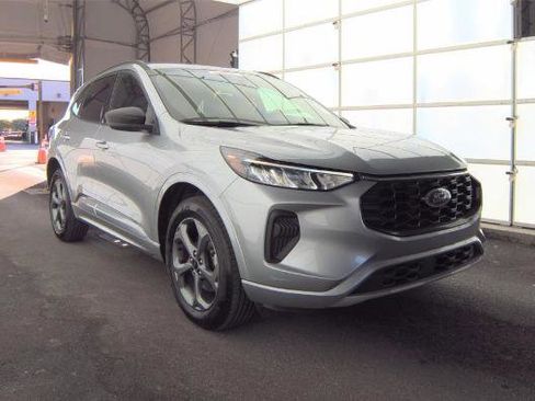 Used 2024 Ford Escape ST-Line AWD/4WD image 4
