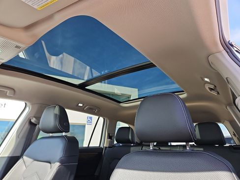 New 2026 Volkswagen Atlas SE image 14