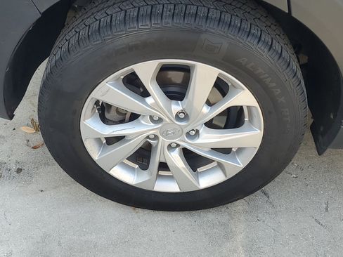 Used 2019 Hyundai Tucson SE AWD/4WD image 7