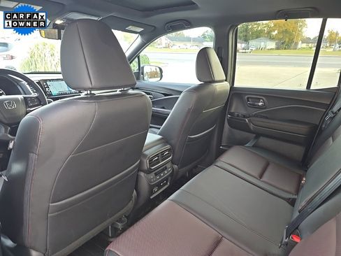 Used 2025 Honda Ridgeline Black Edition image 31