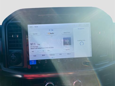 Used 2024 Ford F150 Lariat w/ FX4 Off-Road Package image 15