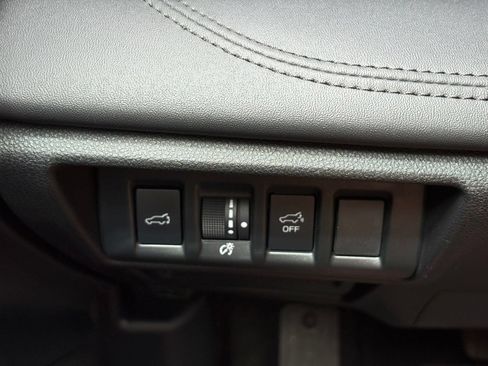 Certified 2024 Subaru Outback Wilderness AWD/4WD image 17
