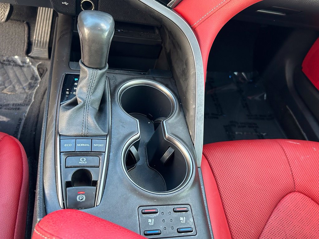 Used 2024 Toyota Camry XSE w/ Navigation Package FWD image 19