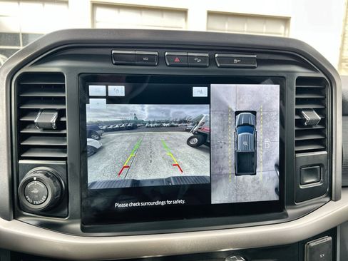 Used 2022 Ford F150 XLT w/ Equipment Group 302A High image 19