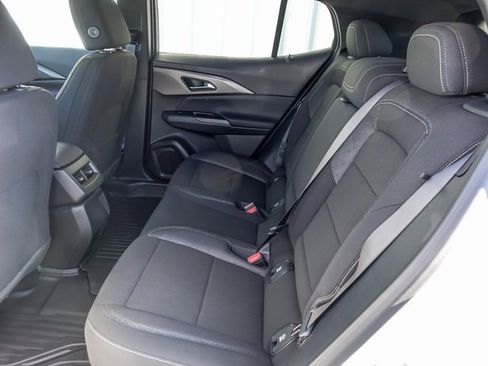 New 2026 Chevrolet Equinox EV LT image 15