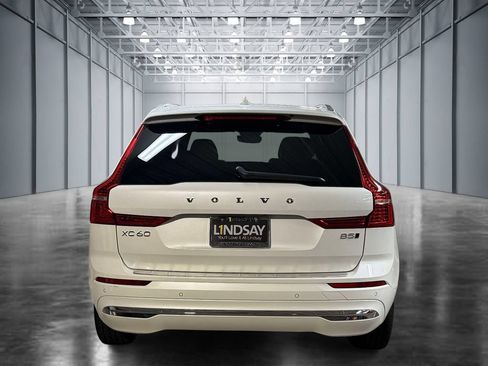 Used 2023 Volvo XC60 B5 Ultimate AWD/4WD image 11