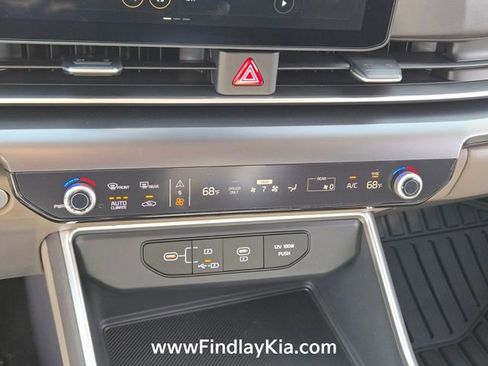 New 2026 Kia Carnival LXS FWD image 18