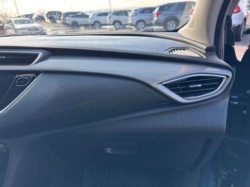 Used 2020 Buick Encore GX Select image 22