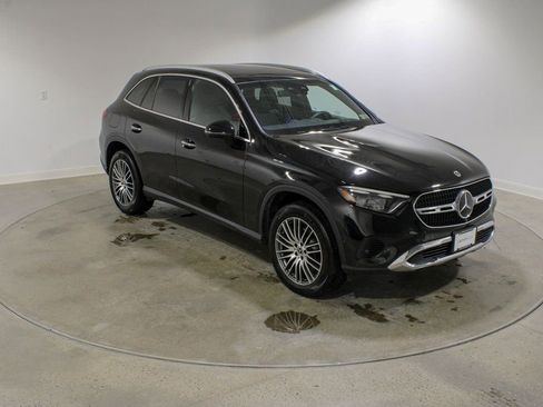 Used 2023 Mercedes-Benz GLC 300 GLC 300 image 7