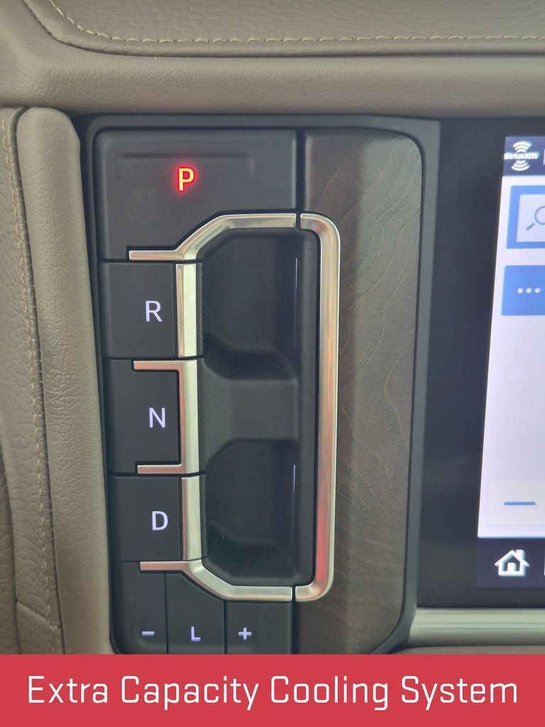 Certified 2021 GMC Yukon Denali w/ Denali Premium Package AWD/4WD image 26