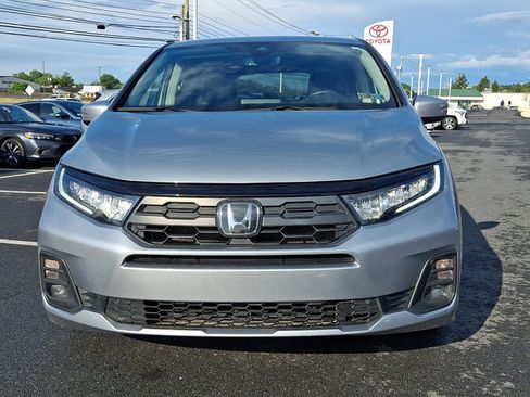 Certified 2025 Honda Odyssey EX-L image 3