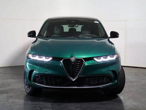 Used 2024 Alfa Romeo Tonale Ti AWD/4WD image 9