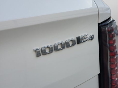 Used 2025 Cadillac Escalade IQ Sport 1 w/ Smart Trailering package AWD/4WD image 11
