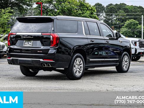 Used 2026 GMC Yukon XL Denali w/ Sun & Power Step Package AWD/4WD image 6