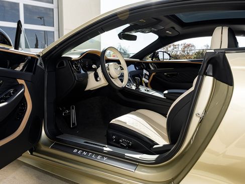 New 2026 Bentley Continental Mulliner image 25