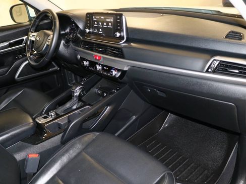 Used 2020 Kia Telluride S FWD image 81