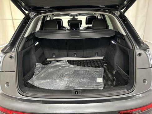 Certified 2023 Audi Q5 2.0T Premium Plus w/ Premium Plus Package AWD/4WD image 24