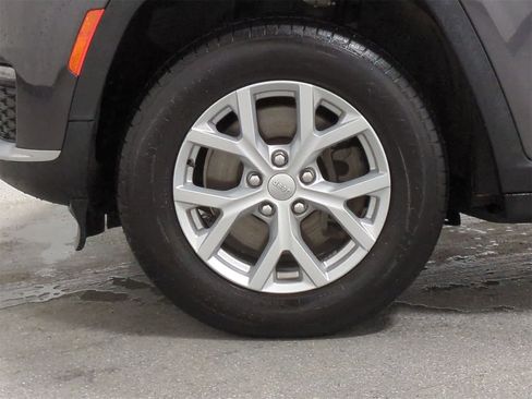 Used 2021 Jeep Grand Cherokee L Limited image 21